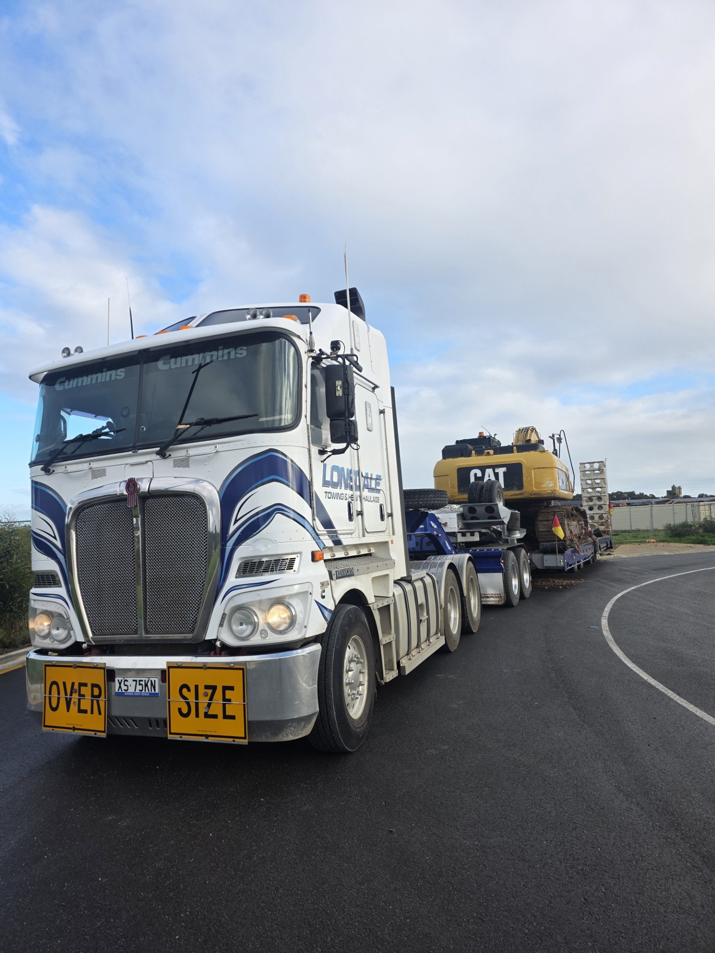 Lonsdale Towing And Heavy Haulage - Image For Services Page